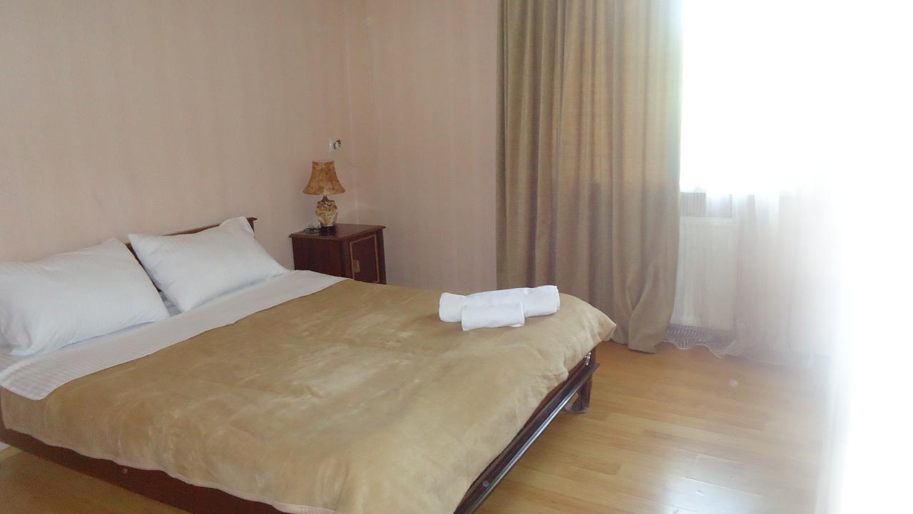 Hotel Georgia กอริ ภายนอก รูปภาพ